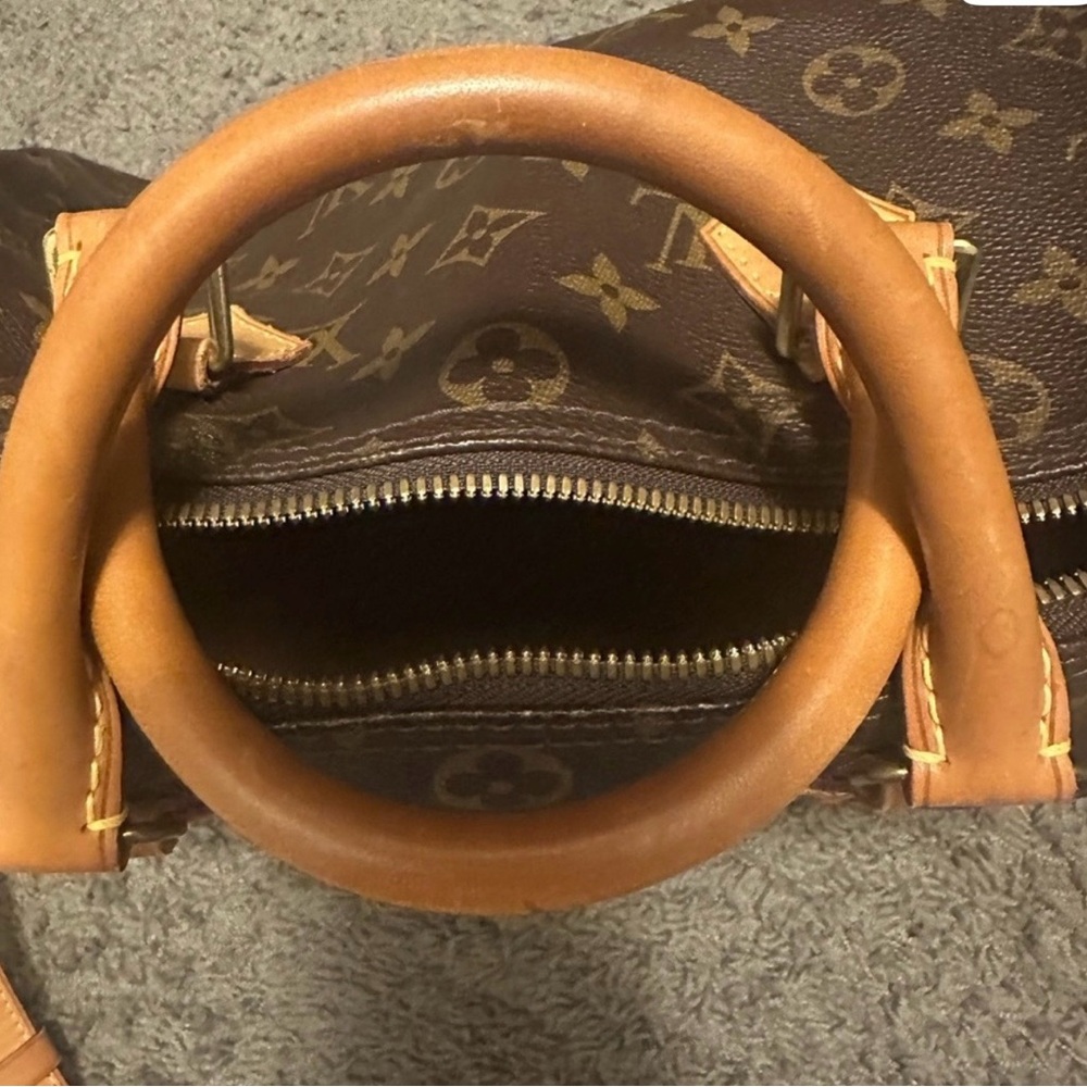 Louis Vuitton Classic Monogram Crossbody Bag - Picture 13 of 16